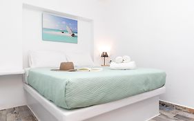 Depis Luxury Suites